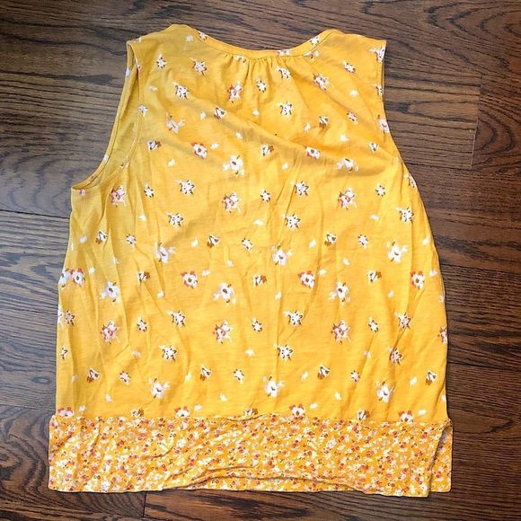 LUCKY BRAND Womens Golden Yellow Floral Sleeveless Tie Neck Top Sz Medium - Picture 4 of 5